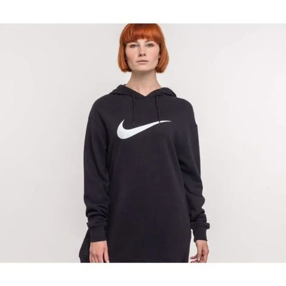 Nike swoosh black